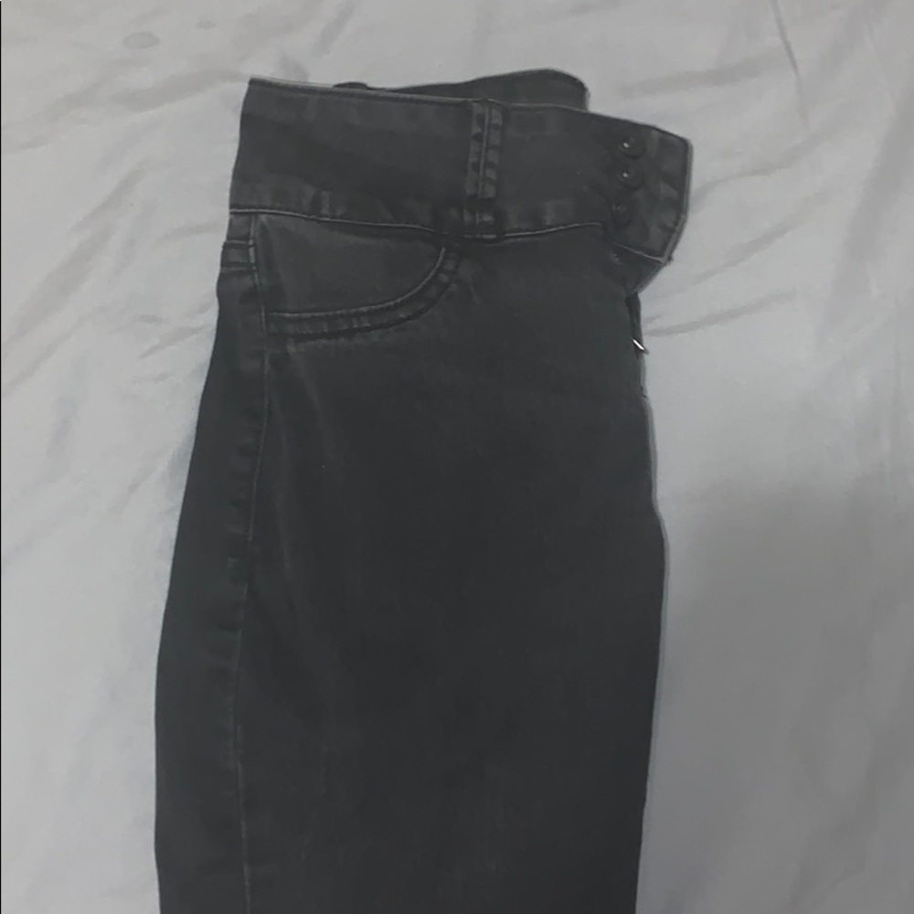lovesick super skinny jeans!!